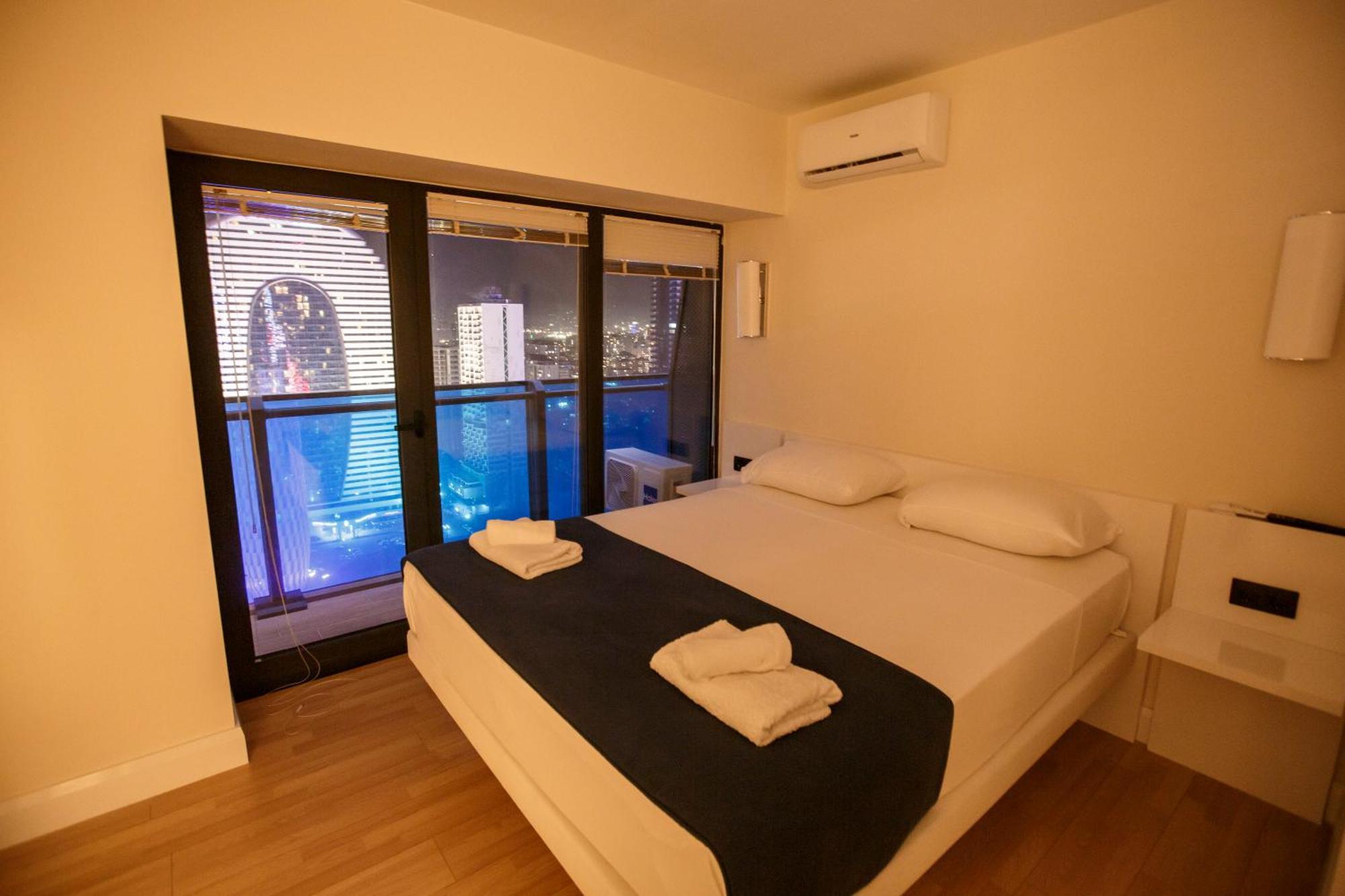 Panorama Orbi Beach Resort Center Suite Batumi Exteriör bild